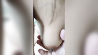 当我每次和嫂子做爱的时候，看着大嫂子大屁股，我有一种不一样的奇幻的感觉