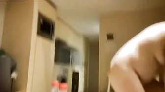 ☆露脸乱伦【勾引怀孕八个月的嫂子去酒店】嫂子怀孕了也不老实，勾引我去酒店操逼